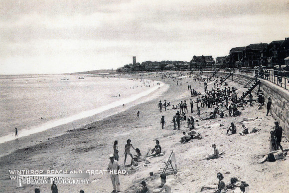 Beach-Mid-BW