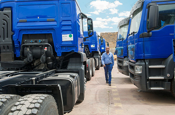 ethiopia-trucks