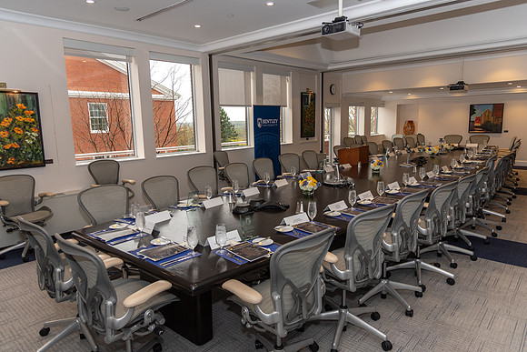 2019-04-26 Bentley Senior Awards Luncheon-1330
