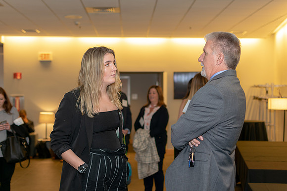 2019-04-26_BentleyFalconInduction (14)