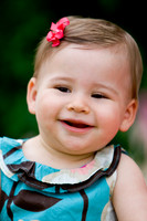 2009-07-01 Zoe Rey 1st Birthday Portrait