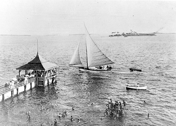 Cottage Park Hotel Wharf