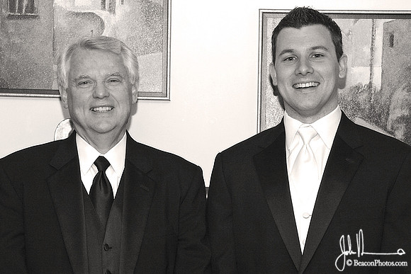 02-Pre-Ceremony-Groomsmen (18).R2