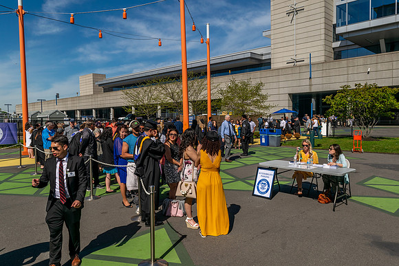 2022-05-15FisherCollegeGraduation-0084