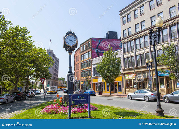 dreamstimewatermarked_182545524